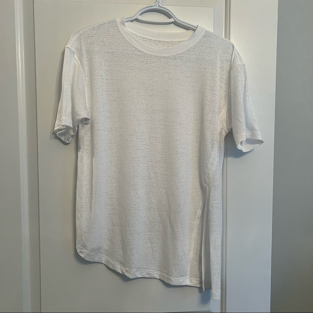 Lululemon Semi-sheer side tie tee, SZ 6